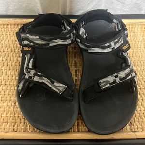 Kids Teva Sandals sz 11